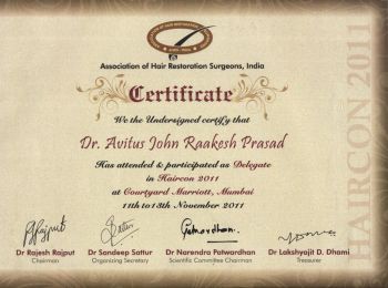 Hair restoration surgeons